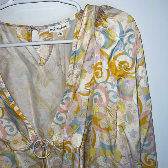 For Love And Lemons x revolve flowy sleeve Top new with tags - Picture 7 of 13